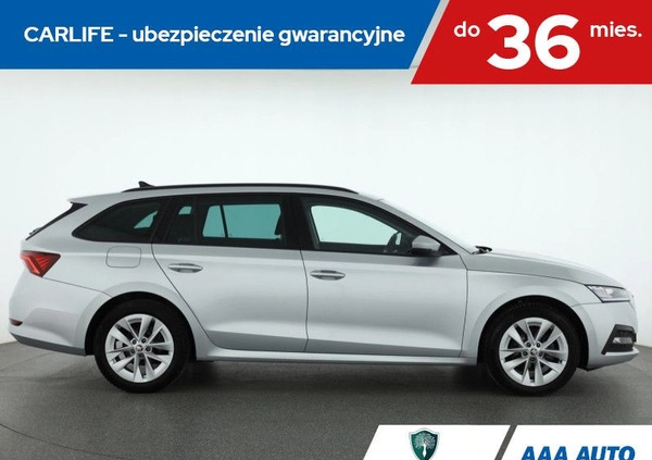 Skoda Octavia cena 77000 przebieg: 72451, rok produkcji 2021 z Czarna Woda małe 232